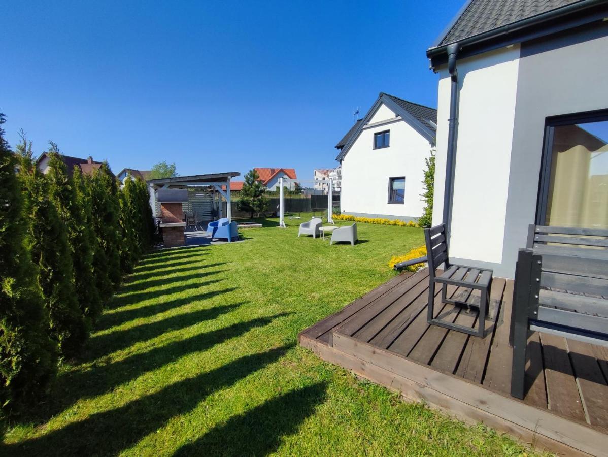 SOWI KĄT domki i apartamenty Mikołajki Bagian luar foto